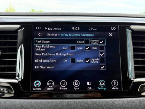 2018 Chrysler Pacifica Hybrid Touring Plus