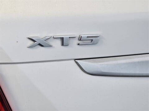 2018 Cadillac XT5 Premium Luxury