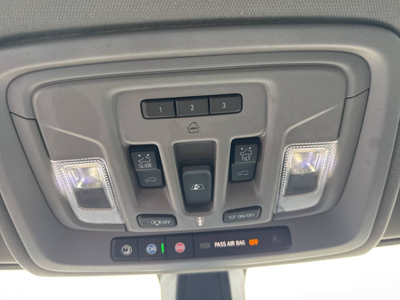 used 2022 Chevrolet Silverado 1500 Limited car, priced at $31,299