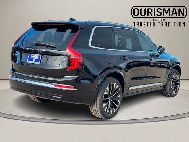 2026 Volvo XC90 T8 Plus 7P