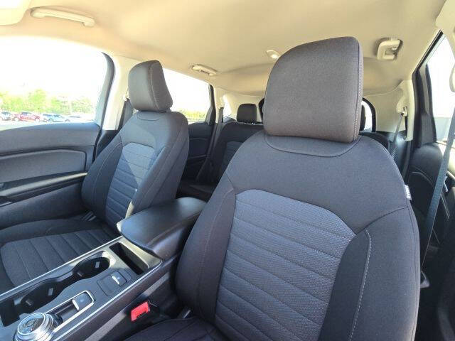 2024 Ford Edge SE