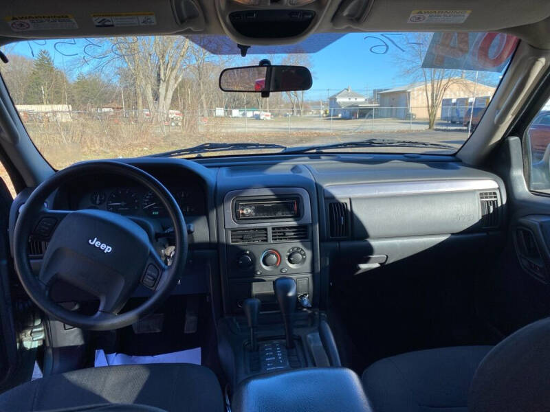 2004 Jeep Grand Cherokee Laredo