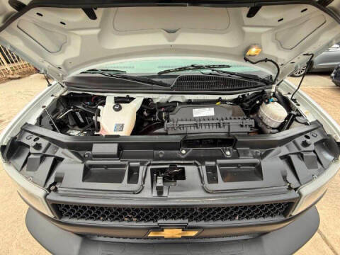 2020 Chevrolet Express 2500