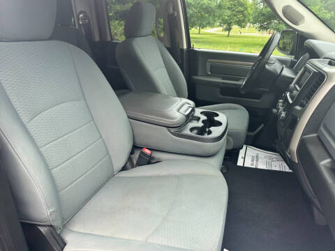 2018 RAM 1500 SLT