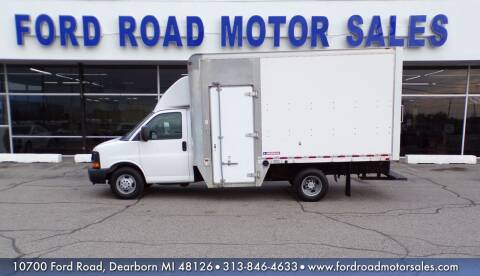 2016 Chevrolet Express Cutaway for sale at Ford Road Motor Sales in Dearborn MI
