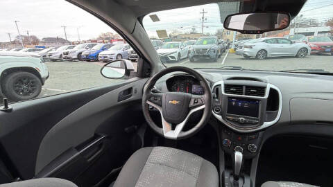 2020 Chevrolet Sonic LT