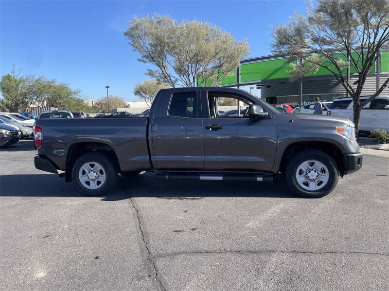 2014 Toyota Tundra SR