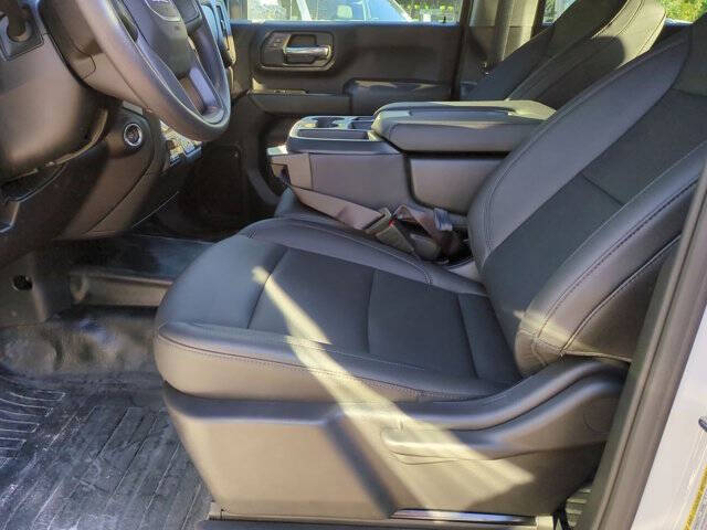 2024 GMC Sierra 2500HD Pro