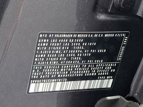 2025 Volkswagen Taos SE 4Motion