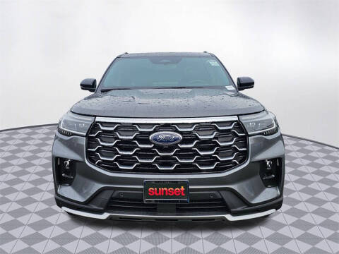 2025 Ford Explorer Platinum