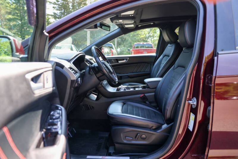 2020 Ford Edge ST Line