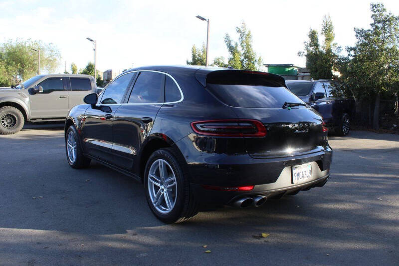 2015 Porsche Macan S