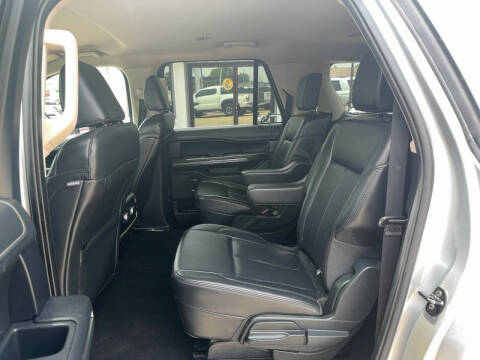 2023 Ford Expedition MAX XLT