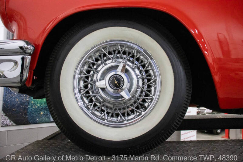 1957 Ford Thunderbird