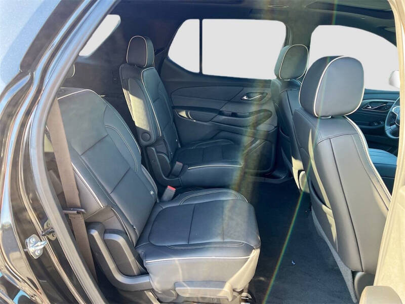 2023 Chevrolet Traverse Premier