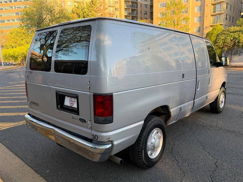2009 Ford E-Series E-250