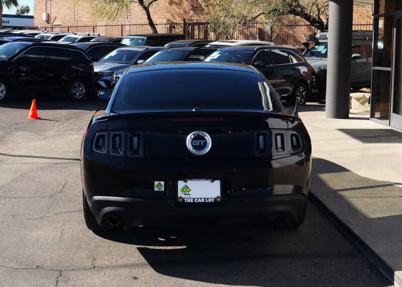2011 Ford Mustang GT Premium