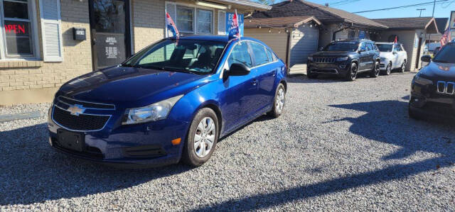 2012 Chevrolet Cruze for sale at ESELL AUTO SALES in Cahokia, IL