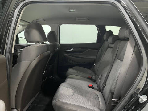 2020 Hyundai Santa Fe SE