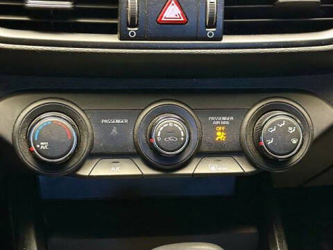 2021 Kia Forte GT Line