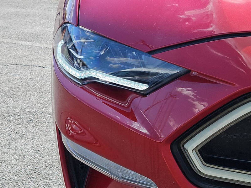 2022 Ford Mustang EcoBoost