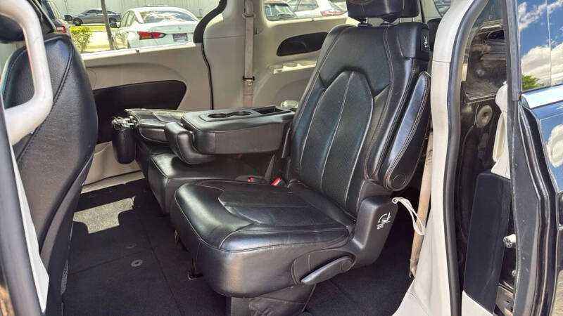 2019 Chrysler Pacifica