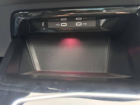 2024 Volkswagen Golf GTI SE