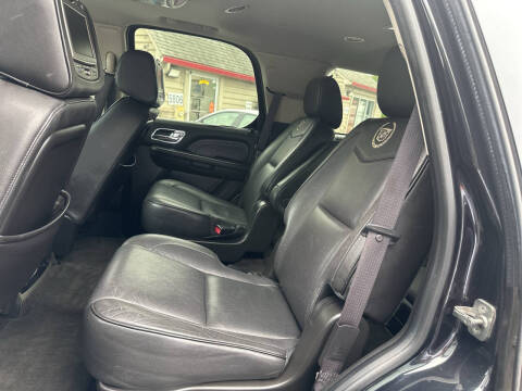 2012 Cadillac Escalade Platinum Edition