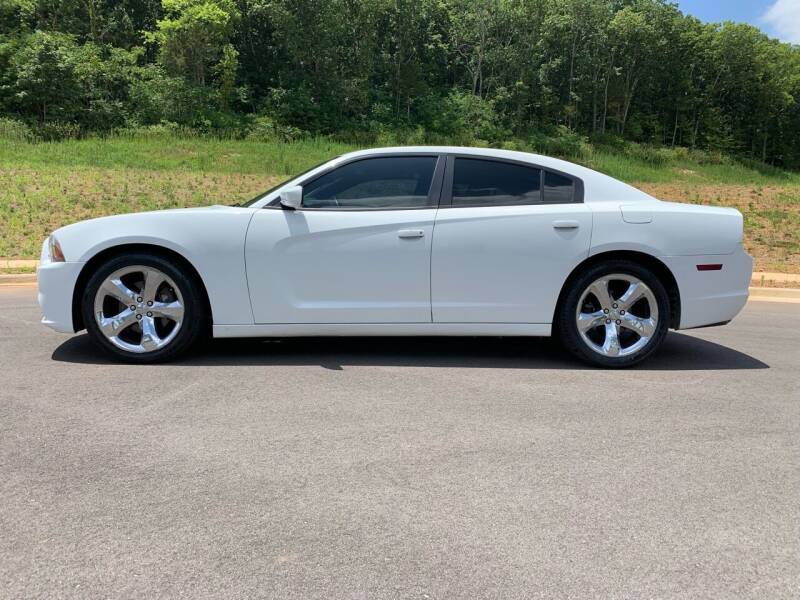 2012 Dodge Charger for sale at Tennessee Valley Wholesale Autos LLC in Huntsville AL