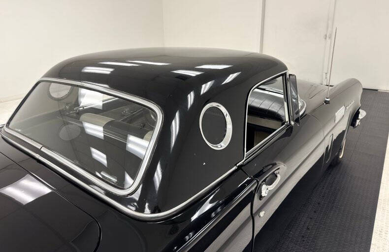 1957 Ford Thunderbird