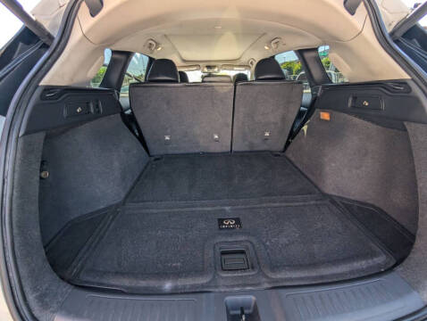 2019 Infiniti QX50 Essential