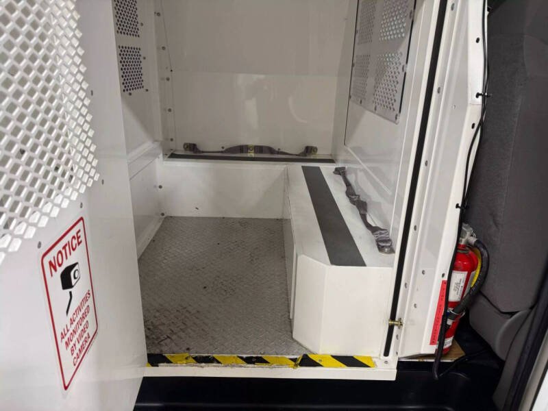 2012 Ford E-Series E-350 SD