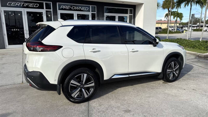 2023 Nissan Rogue SL