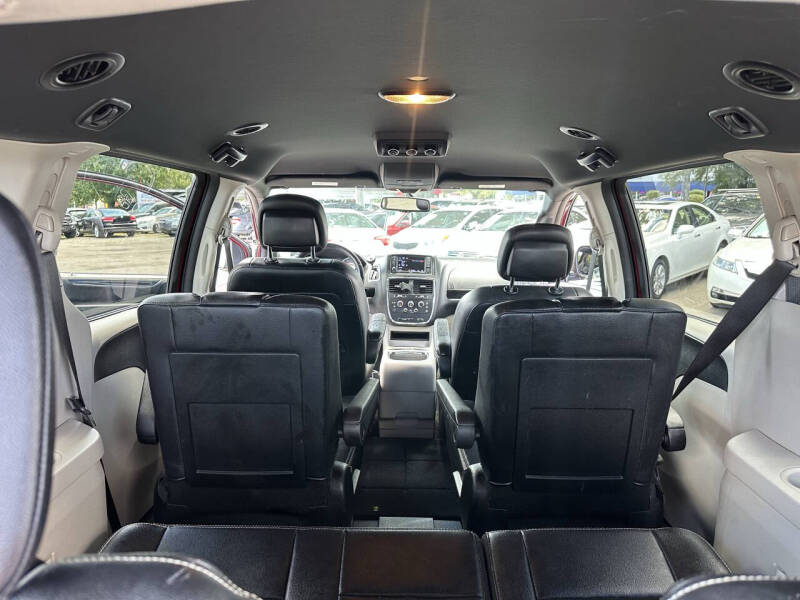 2018 Dodge Grand Caravan SXT - Photo 26