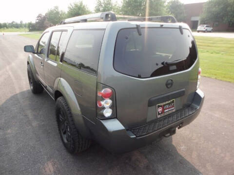 2007 Nissan Pathfinder LE