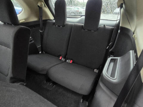 2016 Mitsubishi Outlander ES