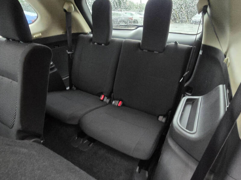 2016 Mitsubishi Outlander ES