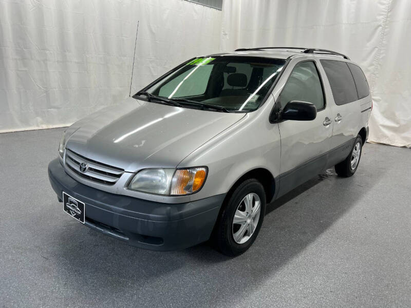 2002 Toyota Sienna CE