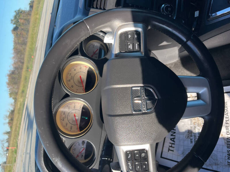 2013 Dodge Challenger SXT