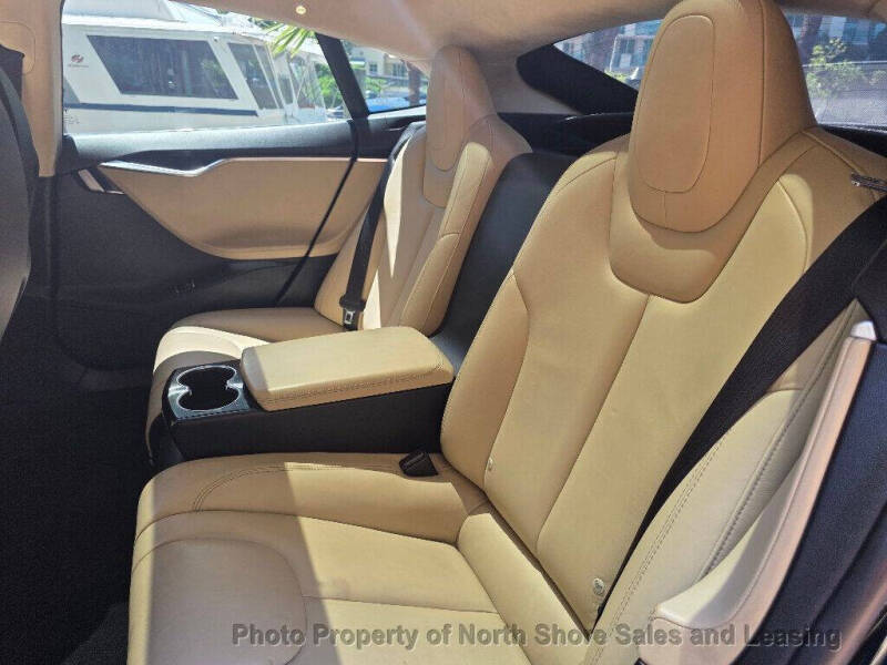 2015 Tesla Model S