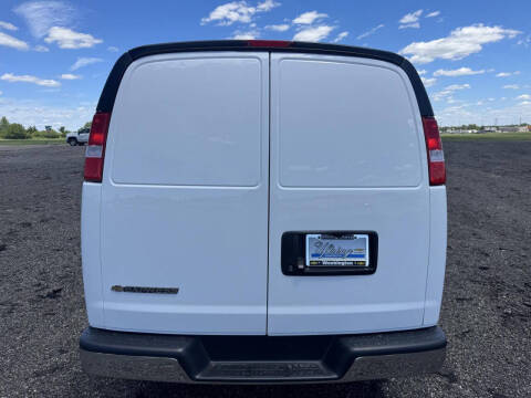 2026 Chevrolet Express 3500
