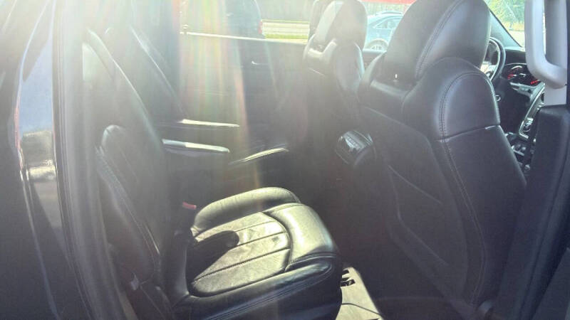 2013 GMC Acadia Denali