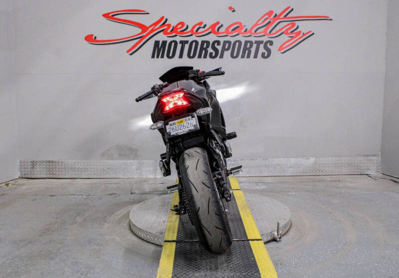 2024 Kawasaki Ninja 650 ABS