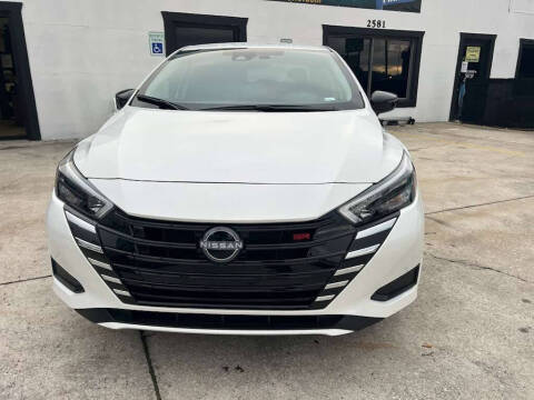 2025 Nissan Versa SR