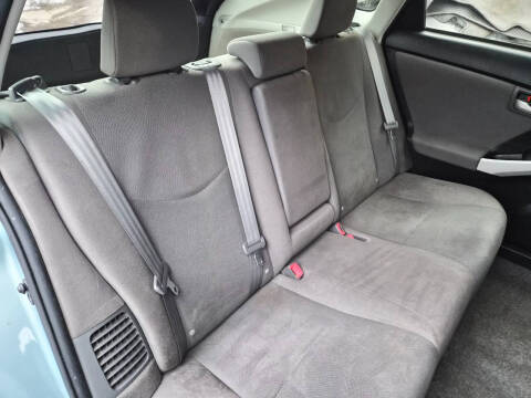 2015 Toyota Prius Three