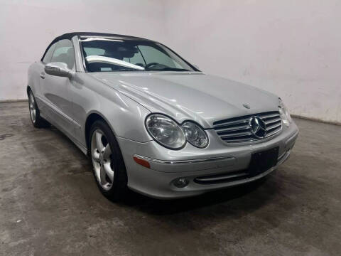 2005 Mercedes-Benz CLK