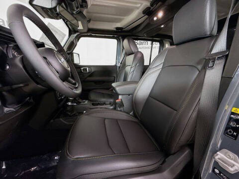 2025 Jeep Gladiator High Tide