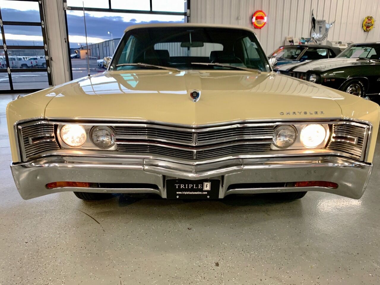 1968 Chrysler 300 34