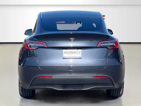 2025 Tesla Model Y Long Range