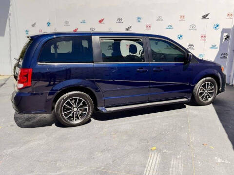 2015 Dodge Grand Caravan R/T
